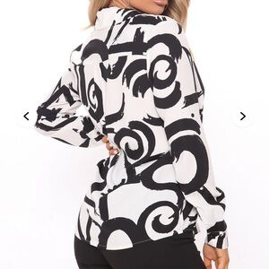 Fashion Nova Black and White Button Down Shirt